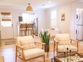 Sleeps 10! Minutes to Parris Island & Downtown, hotell i Beaufort