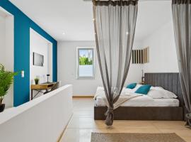 Groß, modern, vollausgestattet, gemütlich mit Küche und Parkplatz für Urlaub oder Business, hotel a Kettig