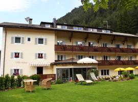 Christeinerhof, hotell i Santa Cristina Val Gardena