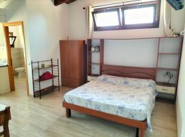 Dimora Al Parco monolocale 2, ξενοδοχείο σε Domusnovas