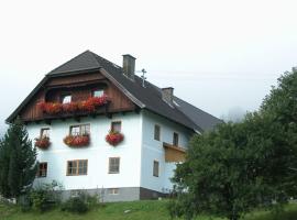 Ferienwohnung Boahof, hotel v destinaci Lessach