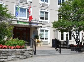 Holiday Inn Express & Suites Tremblant, an IHG Hotel, resort ở Mont-Tremblant