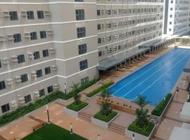 Homely Green 2 Residences T2, hotel with pools in Dasmariñas