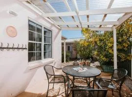 'Pebble Lane Cottage' A Charming Mudgee Stay