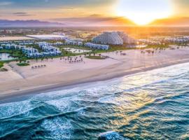 Vinpearl Resort & Golf Nam Hoi An, Hotel in Hội An