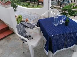 Mare Verde Alloggio con terrazza, hotel in San Bartolomeo al Mare