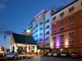 Four Points by Sheraton Louisville Airport, hotel cerca de Track and Field Stadium, Louisville