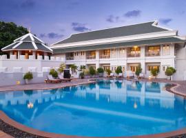 KALANAN Riverside Resort former Buddy Oriental Riverside, spa hotel in Nonthaburi