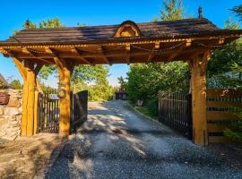 Domek Kołodziejówka Polanica Zdrój, lodge in Polanica-Zdrój