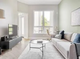 Mountain View 1br w wd pool gym nr tech HQs SFO-1200