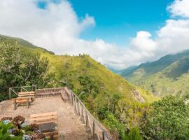 Rabaçal Nature Spot Cottage, hotel em Estreito da Calheta