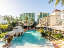 Novotel Cairns Oasis Resort, hótel í Cairns