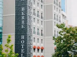 Mia Berre Hotels