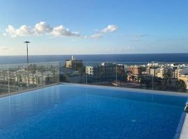 Casa Arirni, hotel with pools in Las Palmas de Gran Canaria