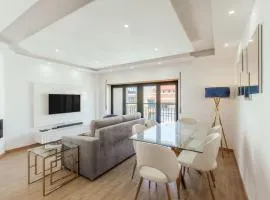 Glam 2 bedroom In Massamá