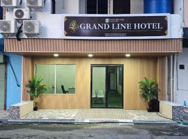 Grand Line Hotel Semporna: Semporna şehrinde bir otel