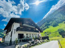 Sternen B&B & Ristorante, hotelli kohteessa Elm