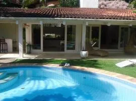 Linda casa em Ilhabela-Praia do Julião