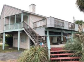 4 Br W/Pool, Dock on Canal, hotel with parking in Sun N Sand Beaches