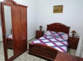 Apartamento renovado céntrico zona Hamama solo familias
