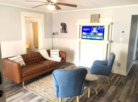Renovated 3 Bedroom Close To Downtown!, hotel en Durham