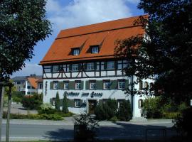Gasthaus Hotel zum Kreuz – hotel w mieście Stetten am Kalten Markt