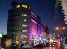 Seven Days Hotel – hotel w mieście Irbid