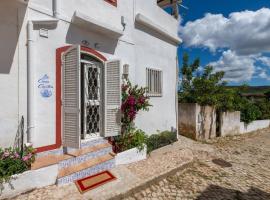 Casa Cecilia Apartment Algarve, hotelli kohteessa Alte