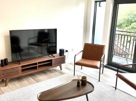 Luxury Furnished Apartment in Heart of Quincy, hotel em Quincy