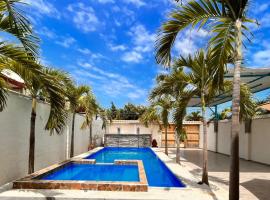 Casa Halley #4 con vista al mar y piscina , 2 pisos - Villamil Playas , Data de Villamil, hotel barat a Playas