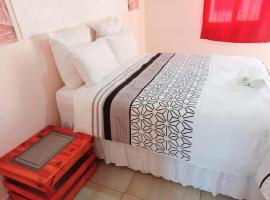 Lindo Guest house, B&B in Estcourt