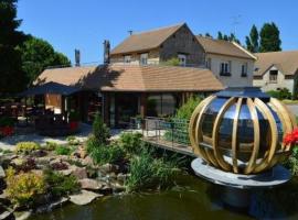 Domaine de la Haie des Granges, hotel con parking en Ménilles