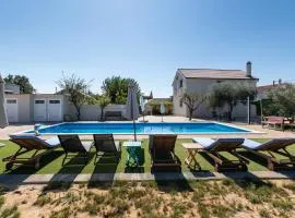 Gorgeous Home In Murvica With Outdoor Swimming Pool
