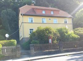 Am Zahnsborn 2, cheap hotel in Bad Schandau