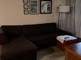 Queen bed available, viešbutis mieste Misisoga, netoliese – Toronto Pearsono tarptautinis oro uostas - YYZ