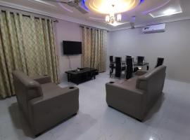 Atom Height Apartments, vacation rental in Tema