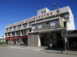 Hotel Euzko Alkartasuna, khách sạn 3 sao ở Macachín