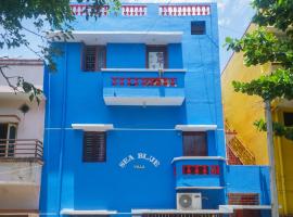 Villa Sea Blue - Homestay in Pondicherry, feriebolig i Puducherry