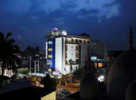 Hotel Blue Bird, Nagaon, hotell i Nowgong