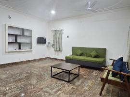 HOMESTAY - AC 3 BHK NEAR AlRPORT, villa Chennais