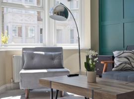 The Sunlit Sea Retreat – hotel w mieście Kent