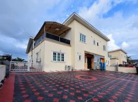 BBAN-Luxurious 4 Bedroom House in Lekki Ajah Lagos, villa in Lekki