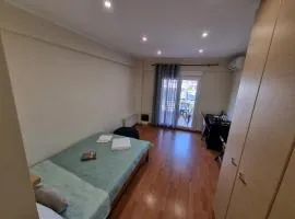 Nikos Studio Apartments