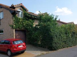 House in beautiful suburb of Prague, вилла в городе Dolní Břežany