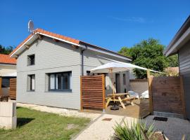 Les Cabanes de l'Airial Ecume – hotel w mieście Andernos-les-Bains