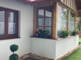 Nyírfa-Lak Apartman, apartament din Szilvásvárad