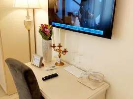 Piccolo Mondo Verona 'Deluxe Suite & Rooms'