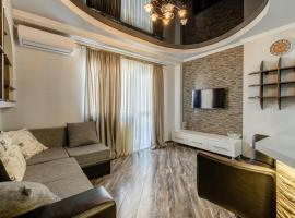 Cozy Apartment, hotel cerca de Platform 3rd km Railway, Tiflis