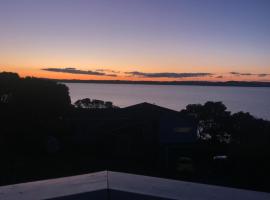 Sea View Apartment, beach rental in Whangaparaoa