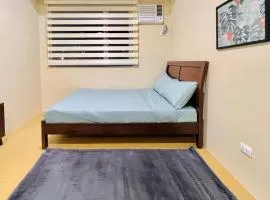 * *Q Incomparable Comfort for 3